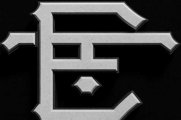 Explicit Trendz